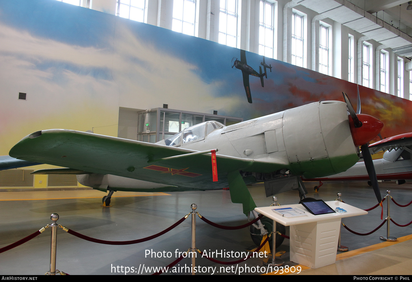 Aircraft Photo of 09 | Lavochkin La-11 | China - Air Force | AirHistory.net #193809