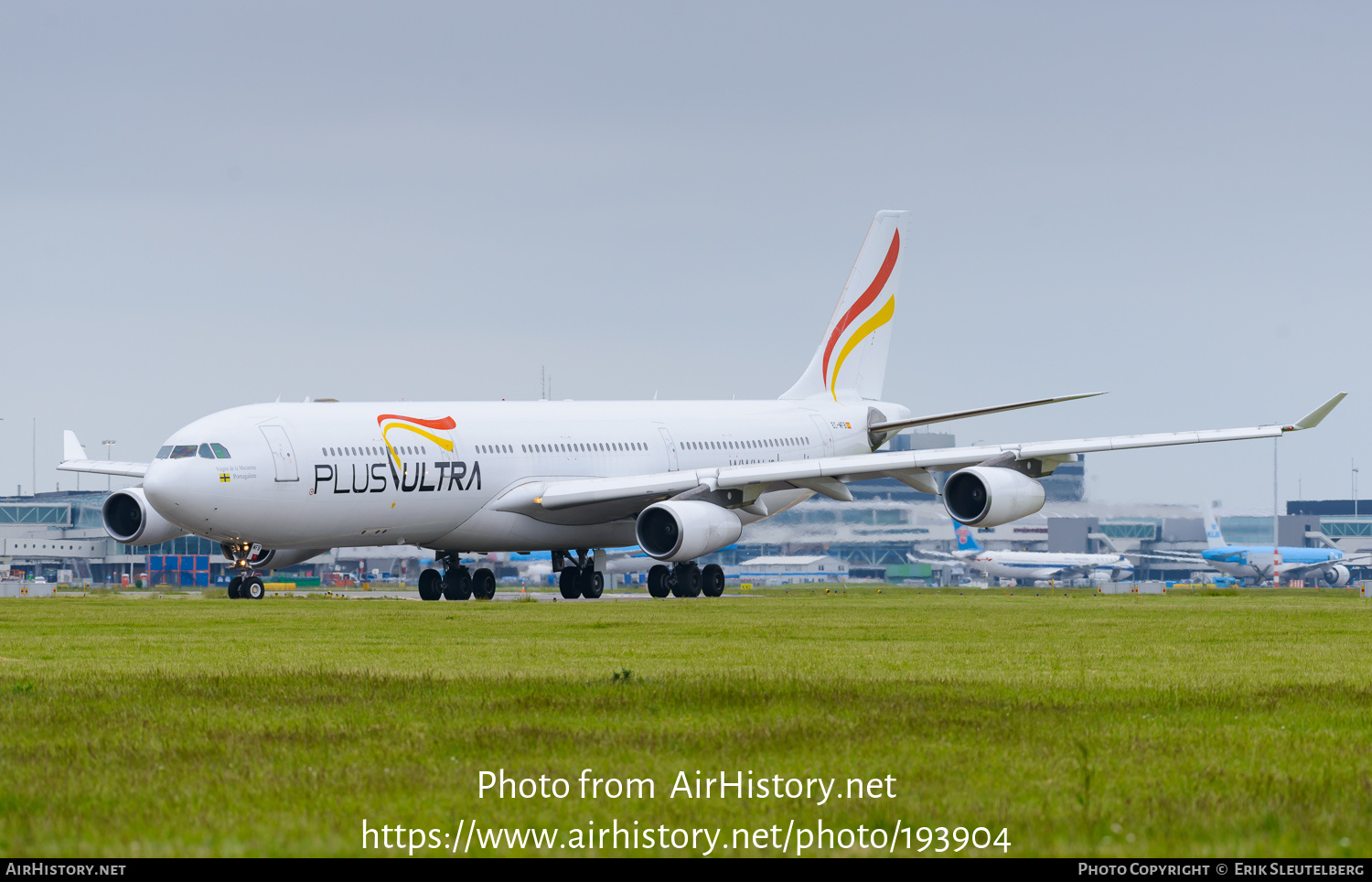 Aircraft Photo of EC-MFB | Airbus A340-313 | Plus Ultra Líneas Aéreas | AirHistory.net #193904