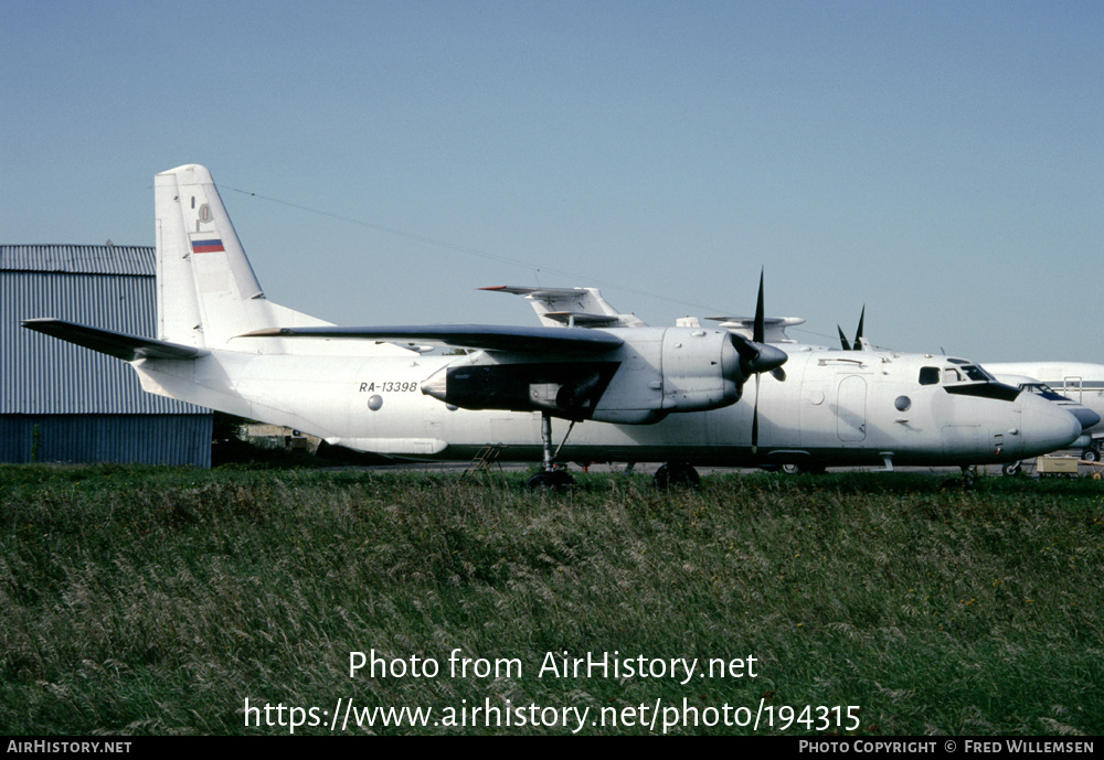 Aircraft Photo of RA-13398 | Antonov An-26 | AirHistory.net #194315