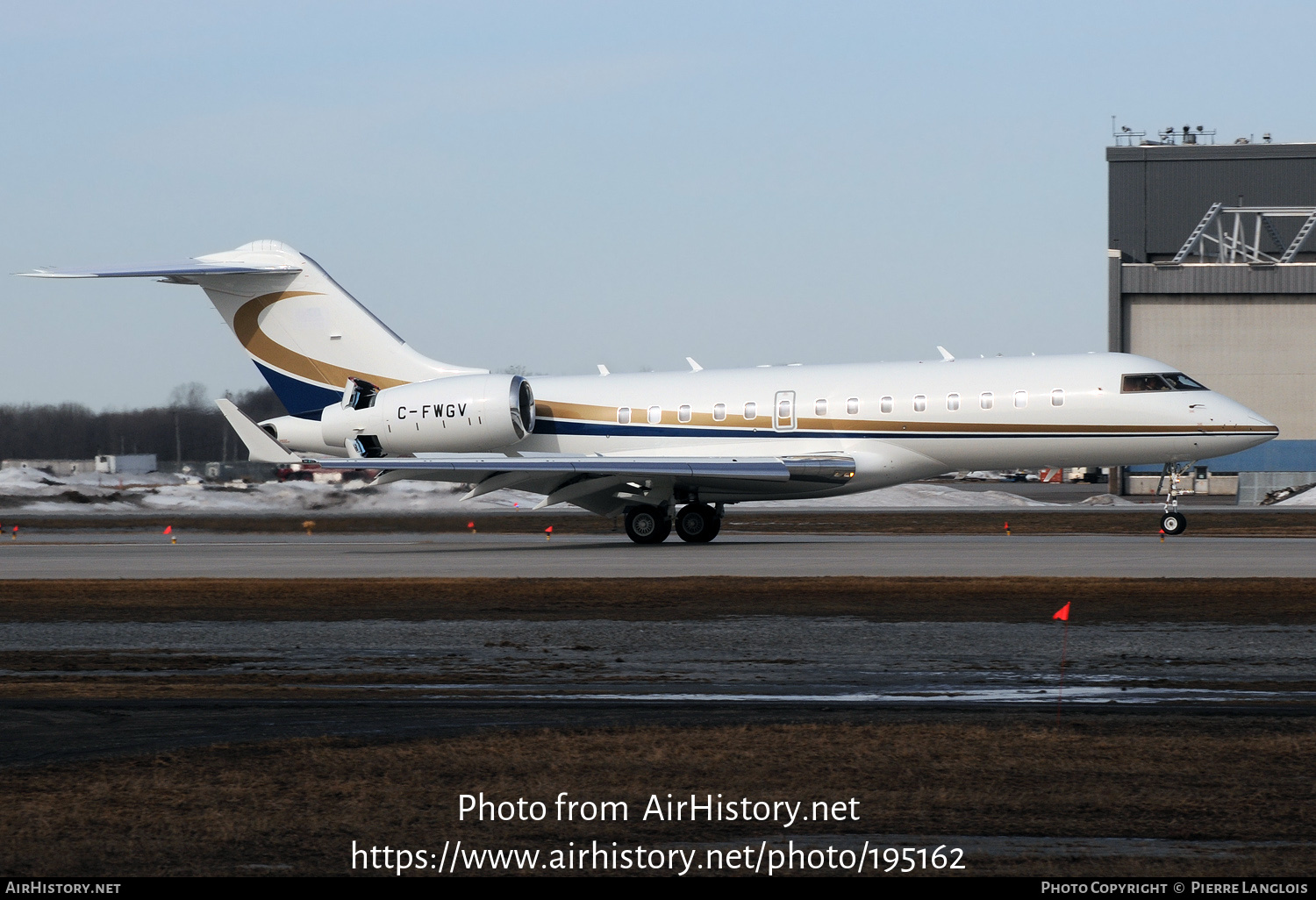 Aircraft Photo of C-FWGV | Bombardier Global 5000 (BD-700-1A11) | AirHistory.net #195162