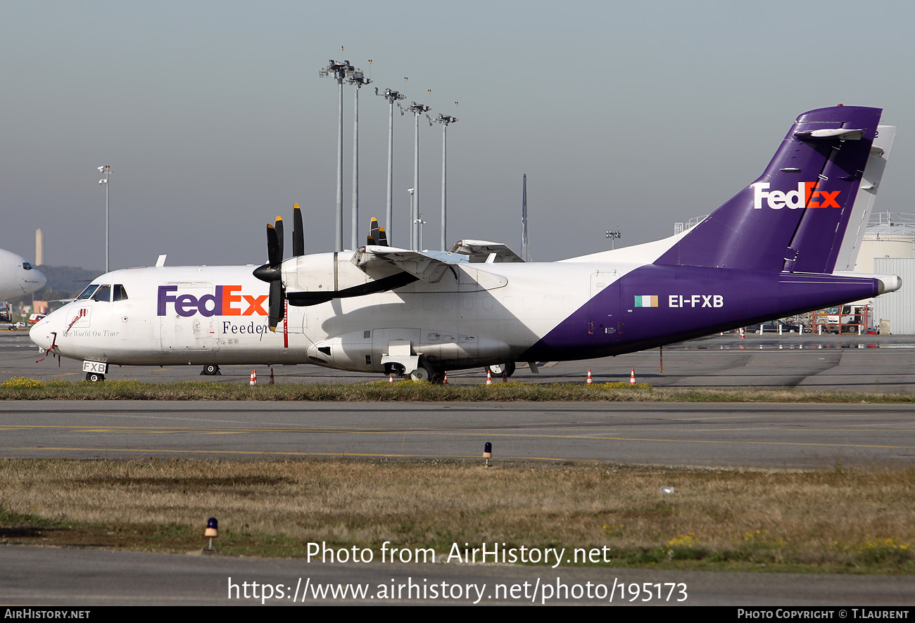 Aircraft Photo of EI-FXB | ATR ATR-42-320 | FedEx Feeder | AirHistory.net #195173