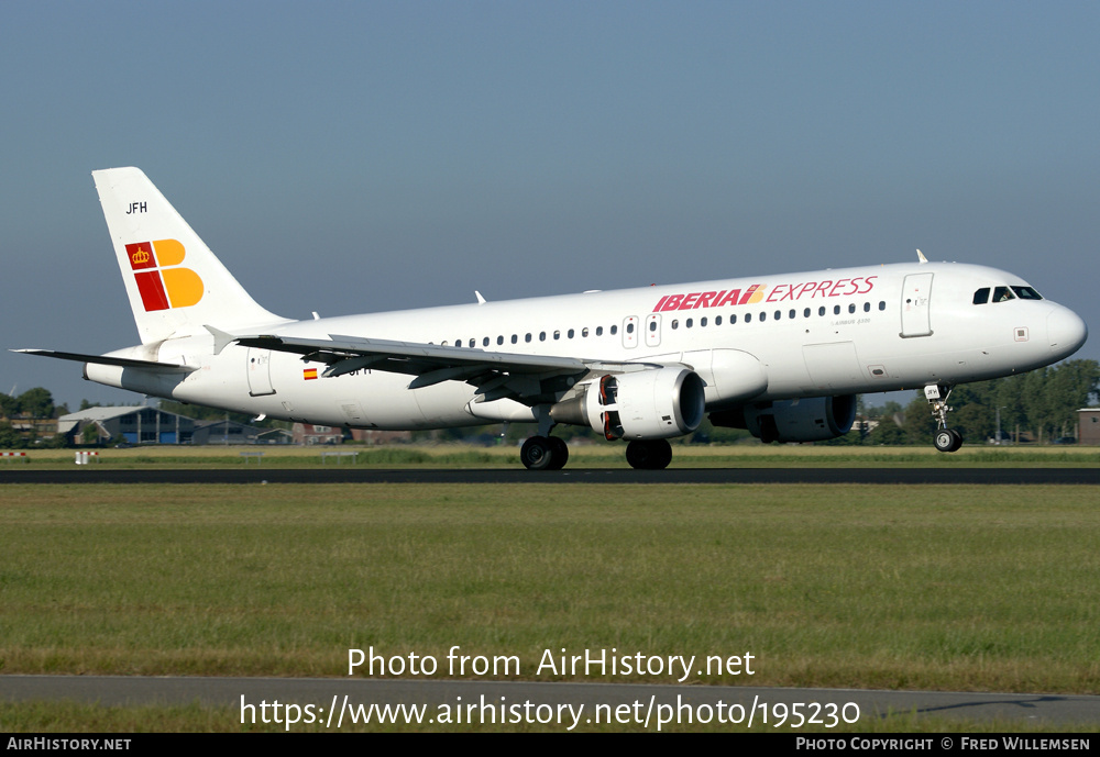 Aircraft Photo of EC-JFH | Airbus A320-214 | Iberia Express | AirHistory.net #195230