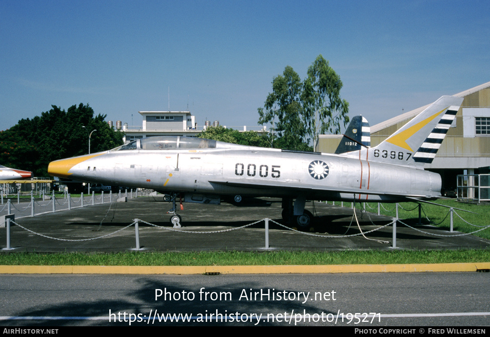 Aircraft Photo of 0005 | North American F-100F Super Sabre | Taiwan - Air Force | AirHistory.net #195271