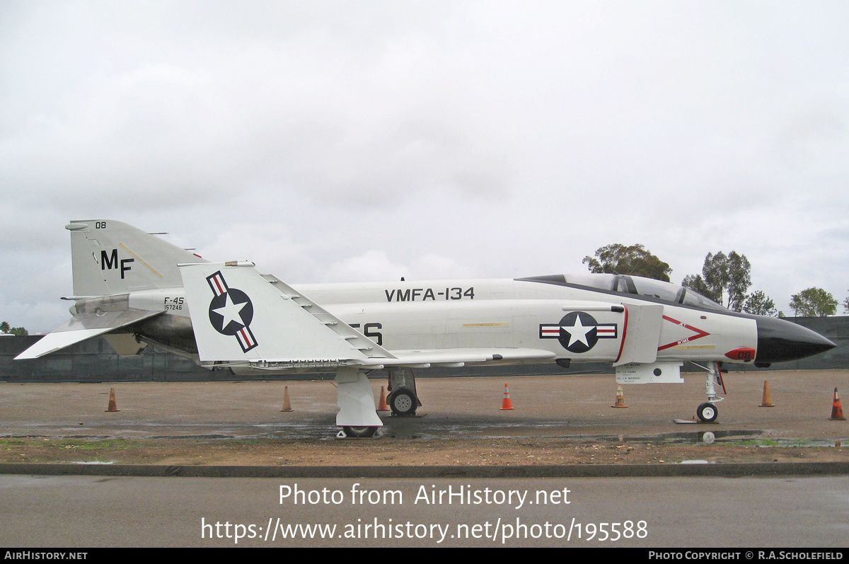 Aircraft Photo of 157246 | McDonnell Douglas F-4S Phantom II | USA - Marines | AirHistory.net #195588