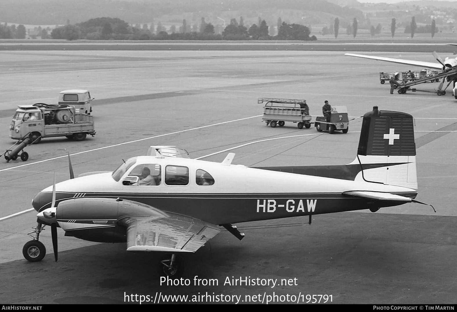 Aircraft Photo of HB-GAW | Beech G50 Twin Bonanza | AirHistory.net #195791