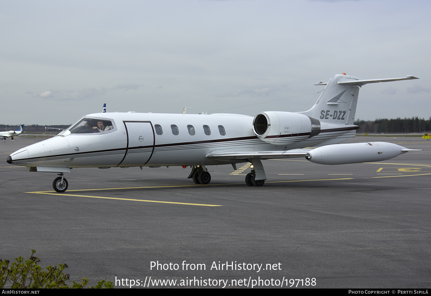 Aircraft Photo of SE-DZZ | Gates Learjet 35A | AirHistory.net #197188