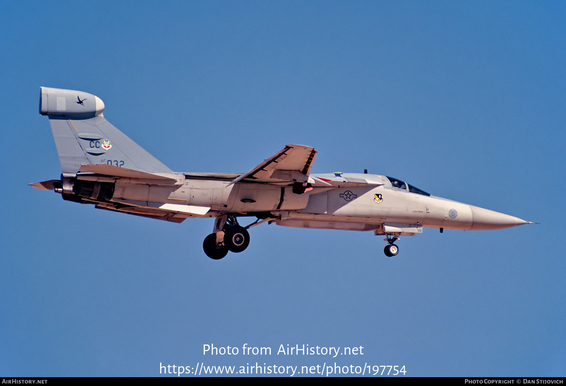 Aircraft Photo of 67-0032 / AF67-032 | General Dynamics EF-111A Raven | USA - Air Force | AirHistory.net #197754