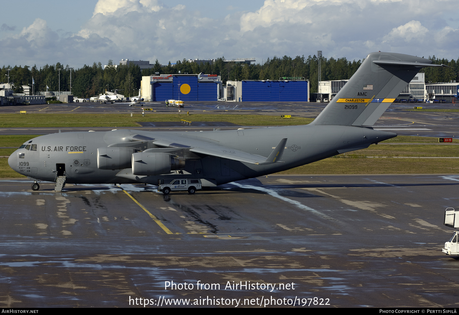 Aircraft Photo of 02-1099 / 21099 | Boeing C-17A Globemaster III | USA - Air Force | AirHistory.net #197822