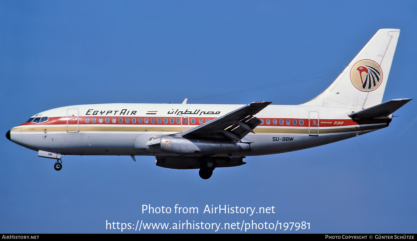 Aircraft Photo of SU-BBW | Boeing 737-266/Adv | EgyptAir | AirHistory.net #197981