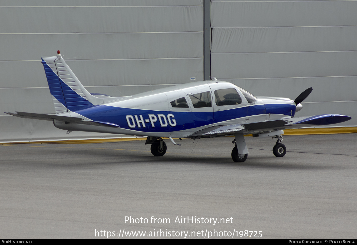 Aircraft Photo of OH-PDG | Piper PA-28R-200 Cherokee Arrow II | AirHistory.net #198725