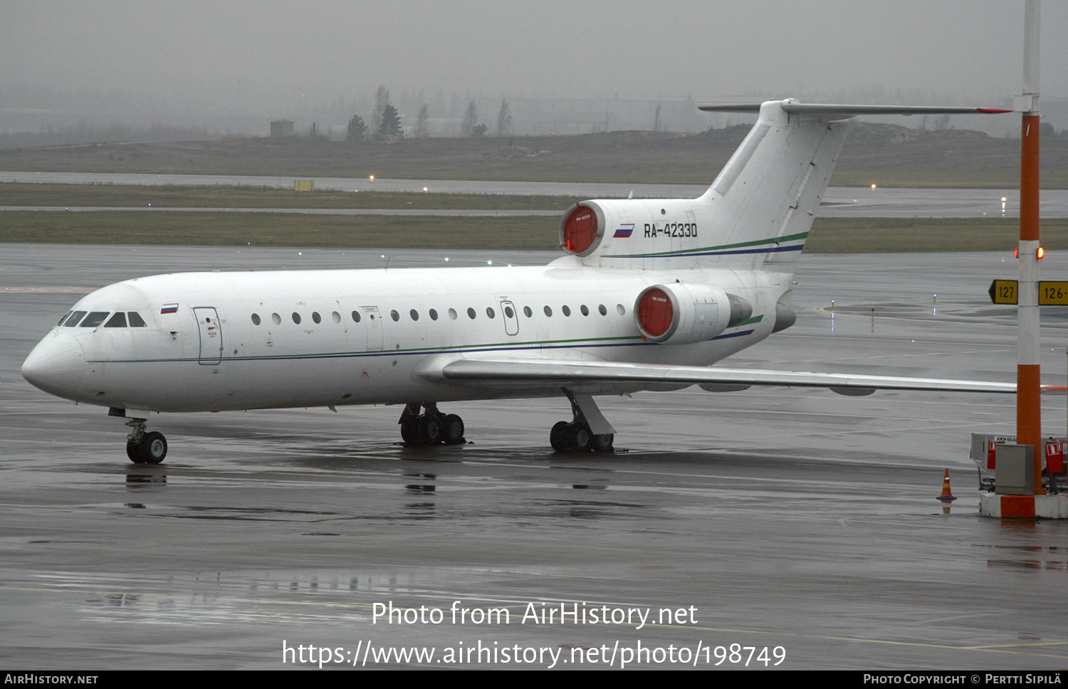 Aircraft Photo of RA-42330 | Yakovlev Yak-42 | AirHistory.net #198749