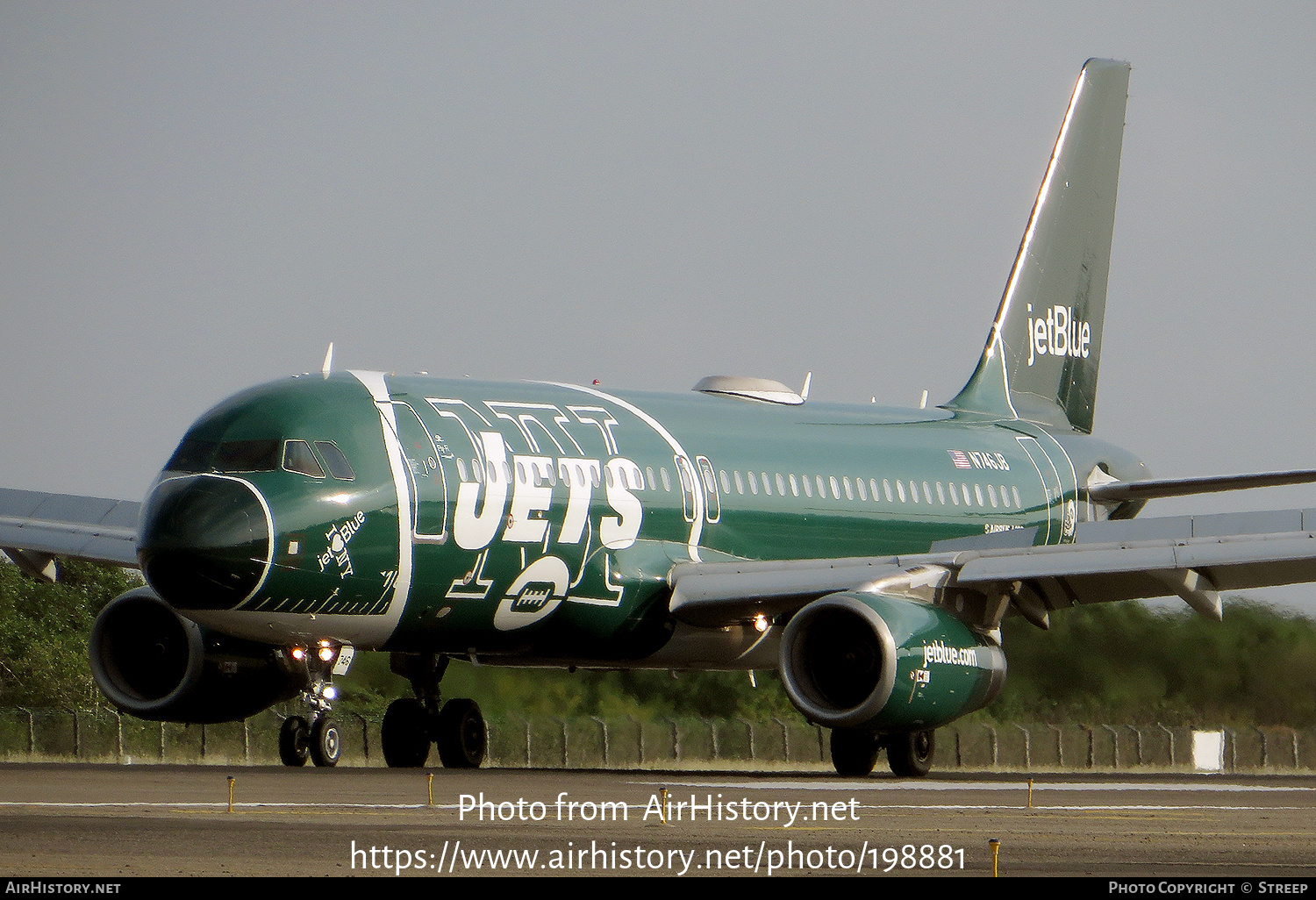 Aircraft Photo of N746JB | Airbus A320-232 | JetBlue Airways | AirHistory.net #198881