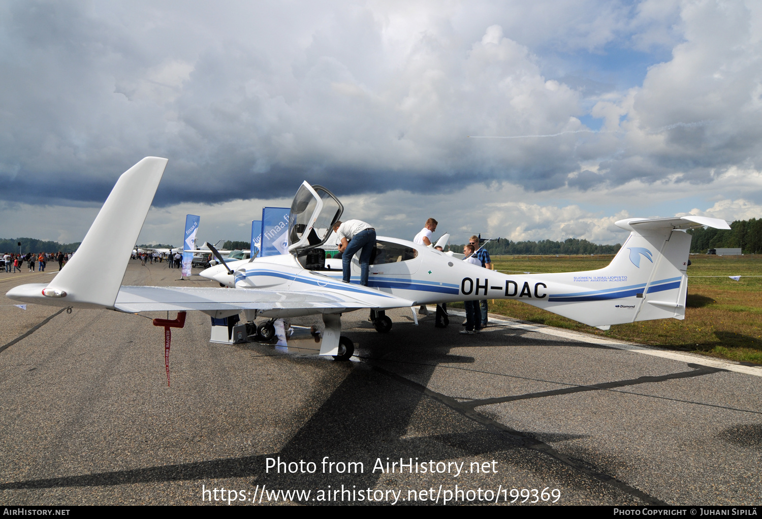 Aircraft Photo of OH-DAC | Diamond DA42 NG Twin Star | Suomen Ilmailuopisto - Finnish Aviation Academy | AirHistory.net #199369