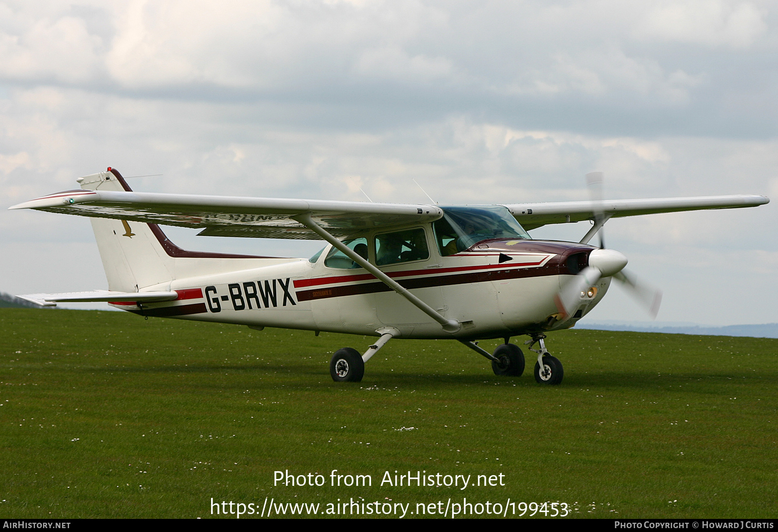 Aircraft Photo of G-BRWX | Cessna 172P Skyhawk II | AirHistory.net #199453