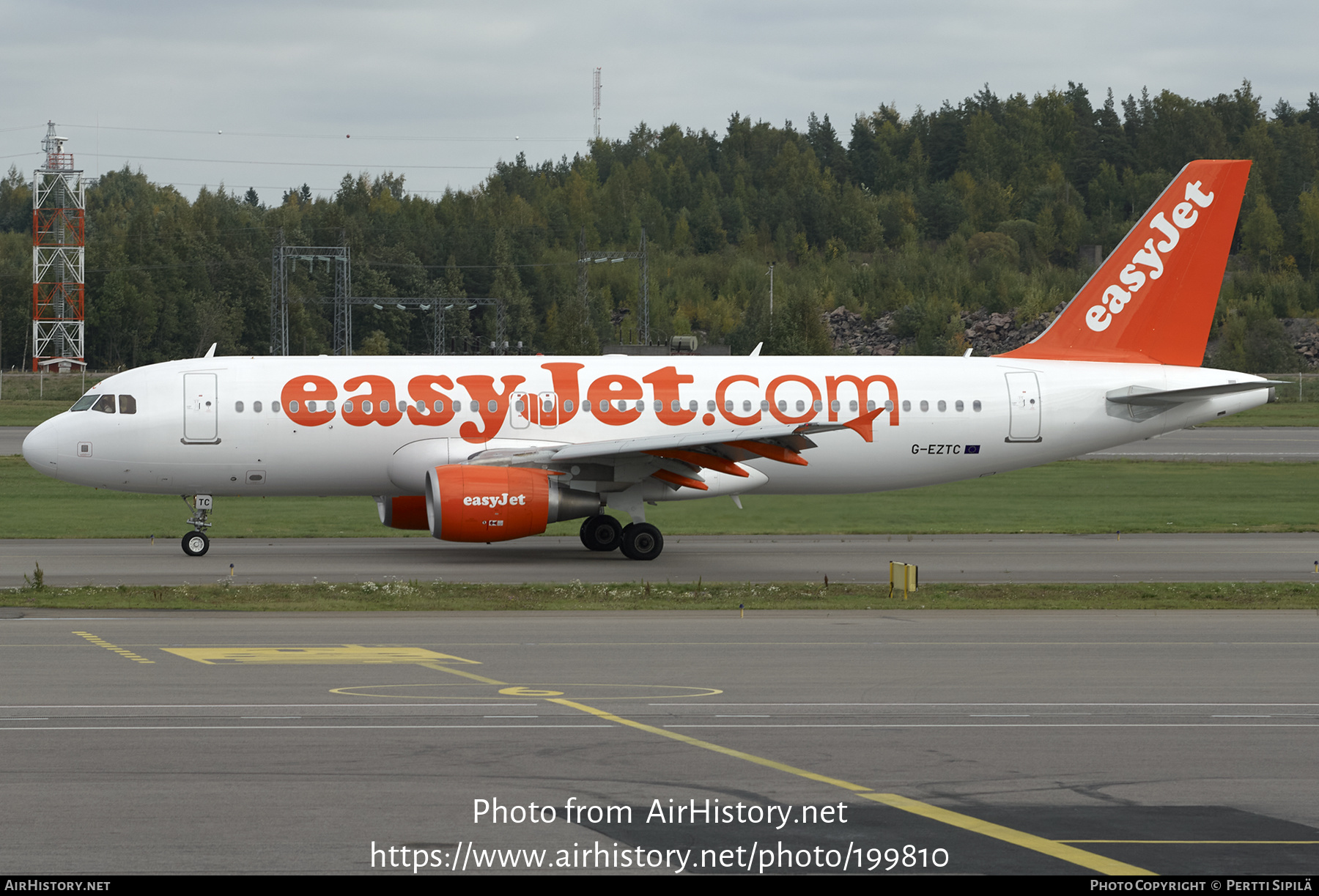 Aircraft Photo of G-EZTC | Airbus A320-214 | EasyJet | AirHistory.net #199810