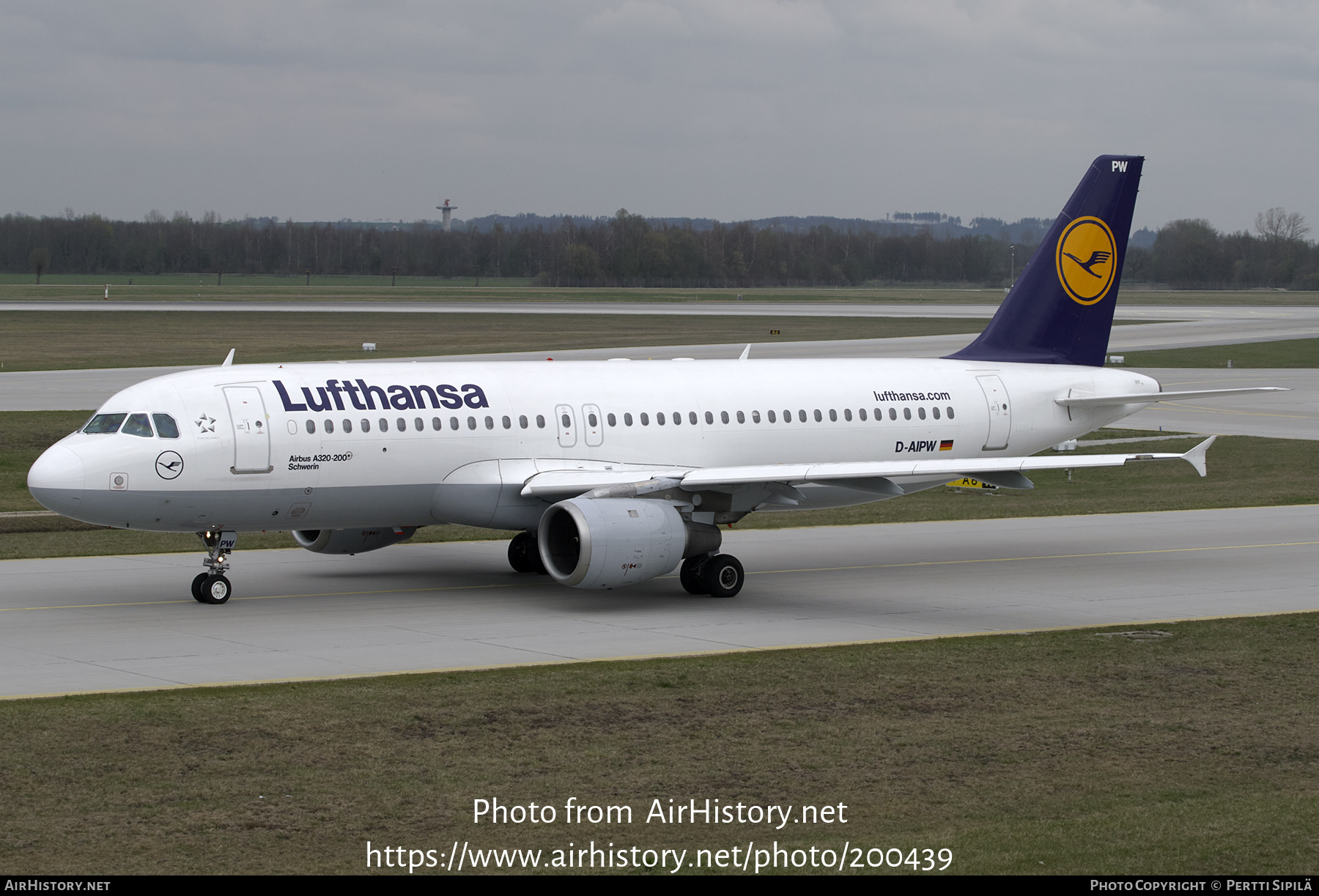 Aircraft Photo of D-AIPW | Airbus A320-211 | Lufthansa | AirHistory.net #200439