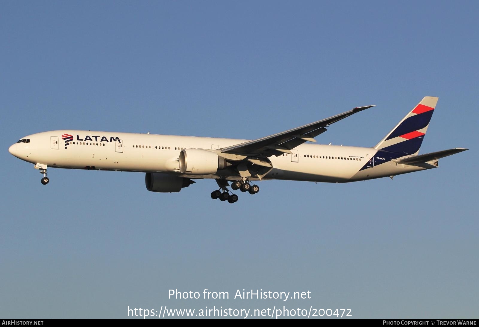 Aircraft Photo of PT-MUC | Boeing 777-32W/ER | LATAM Airlines | AirHistory.net #200472