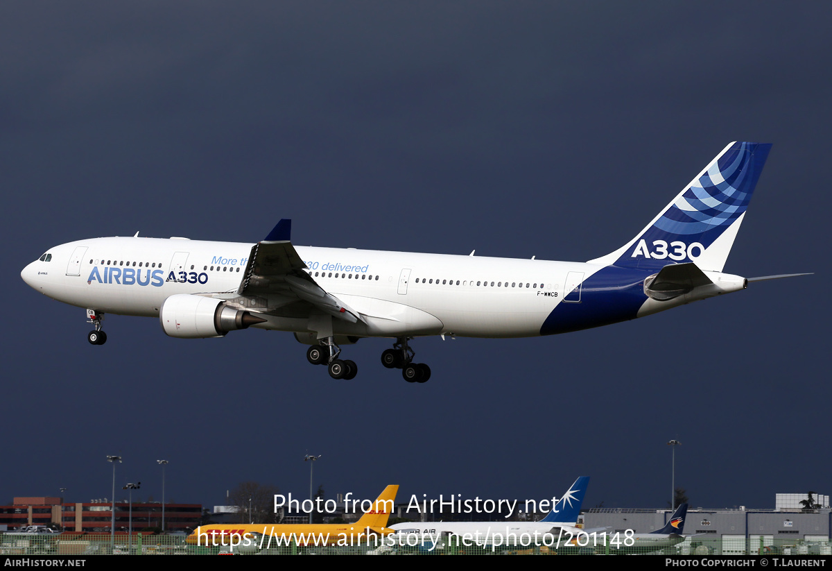 Aircraft Photo of F-WWCB | Airbus A330-203 | Airbus | AirHistory.net #201148