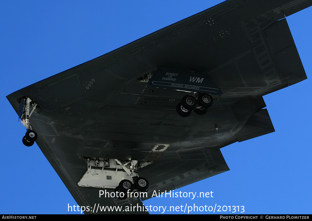 Aircraft Photo of 90-0041 | Northrop Grumman B-2A Spirit | USA - Air Force | AirHistory.net #201313