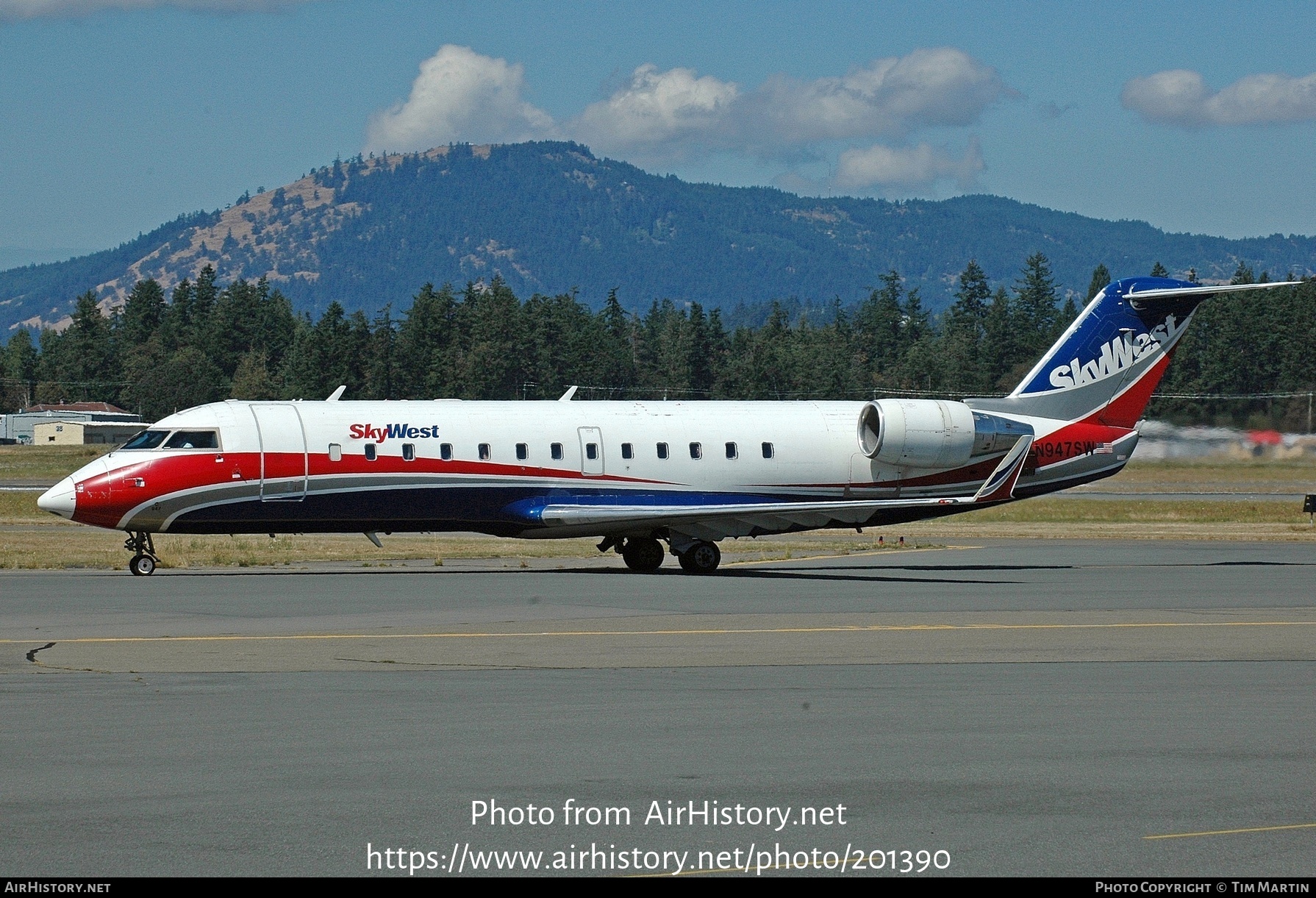 Aircraft Photo of N947SW | Bombardier CRJ-200LR (CL-600-2B19) | SkyWest Airlines | AirHistory.net #201390