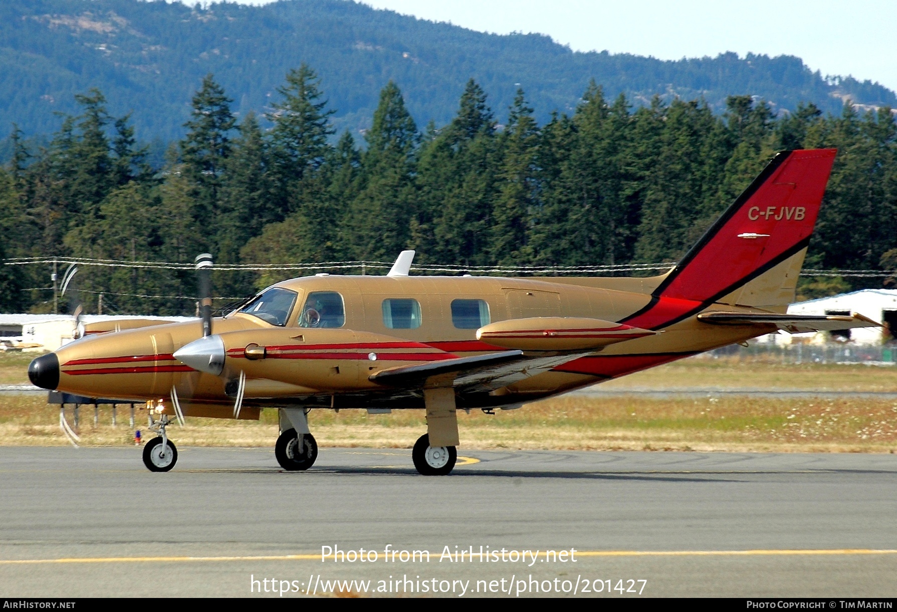 Aircraft Photo of C-GJVB | Piper PA-31T Cheyenne II | AirHistory.net #201427