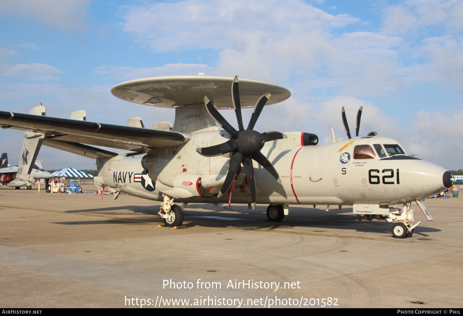 Aircraft Photo of 164111 | Grumman E-2C Hawkeye | USA - Navy | AirHistory.net #201582