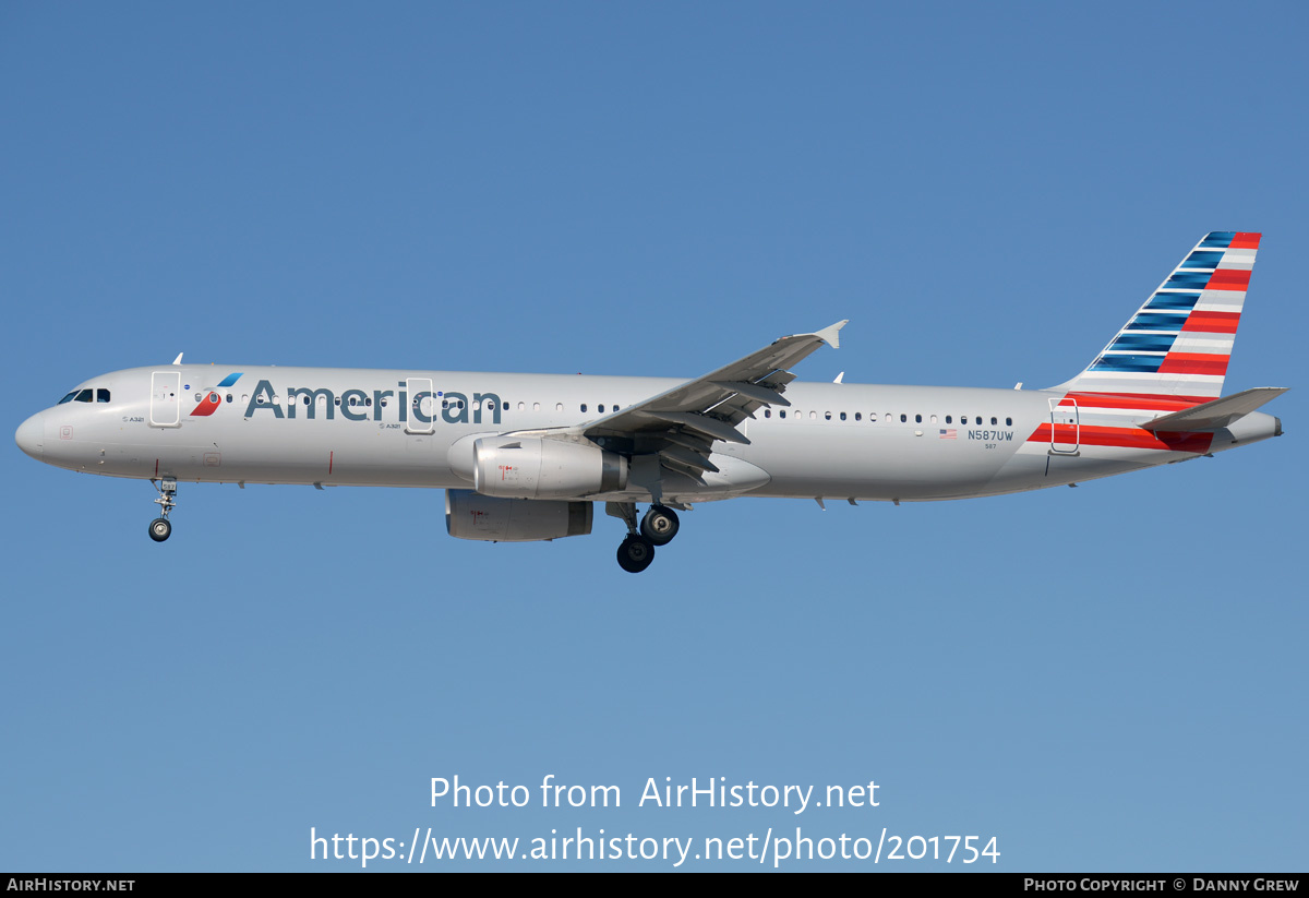 Aircraft Photo of N587UW | Airbus A321-231 | American Airlines | AirHistory.net #201754