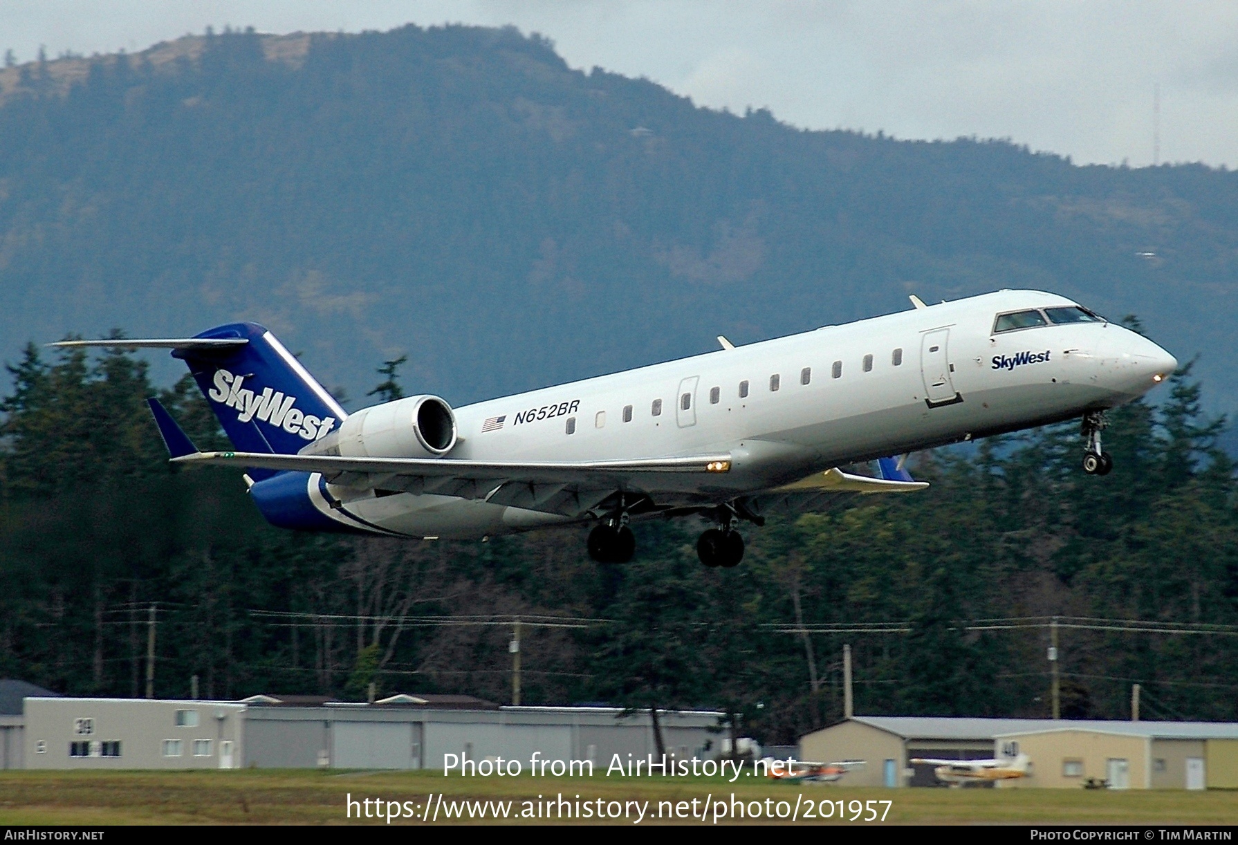 Aircraft Photo of N652BR | Bombardier CRJ-200ER (CL-600-2B19) | SkyWest Airlines | AirHistory.net #201957