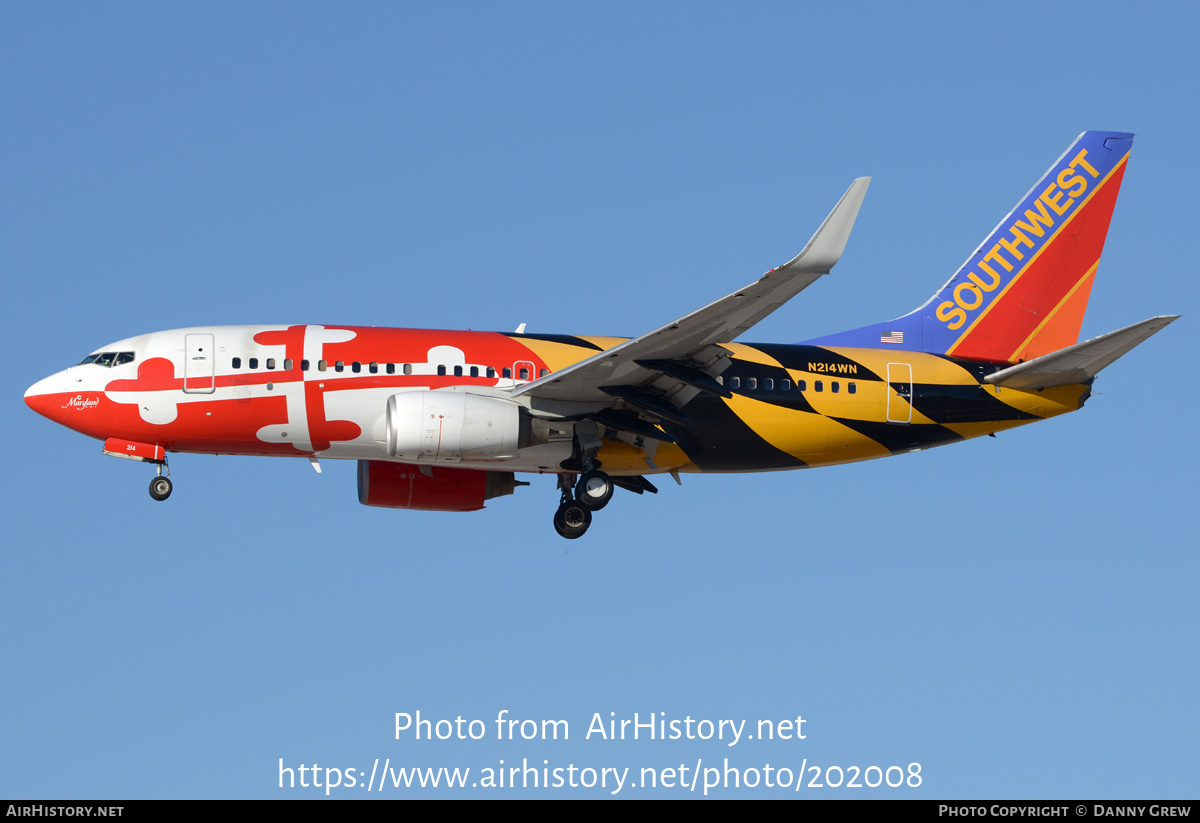 Aircraft Photo of N214WN | Boeing 737-7H4 | Southwest Airlines | AirHistory.net #202008