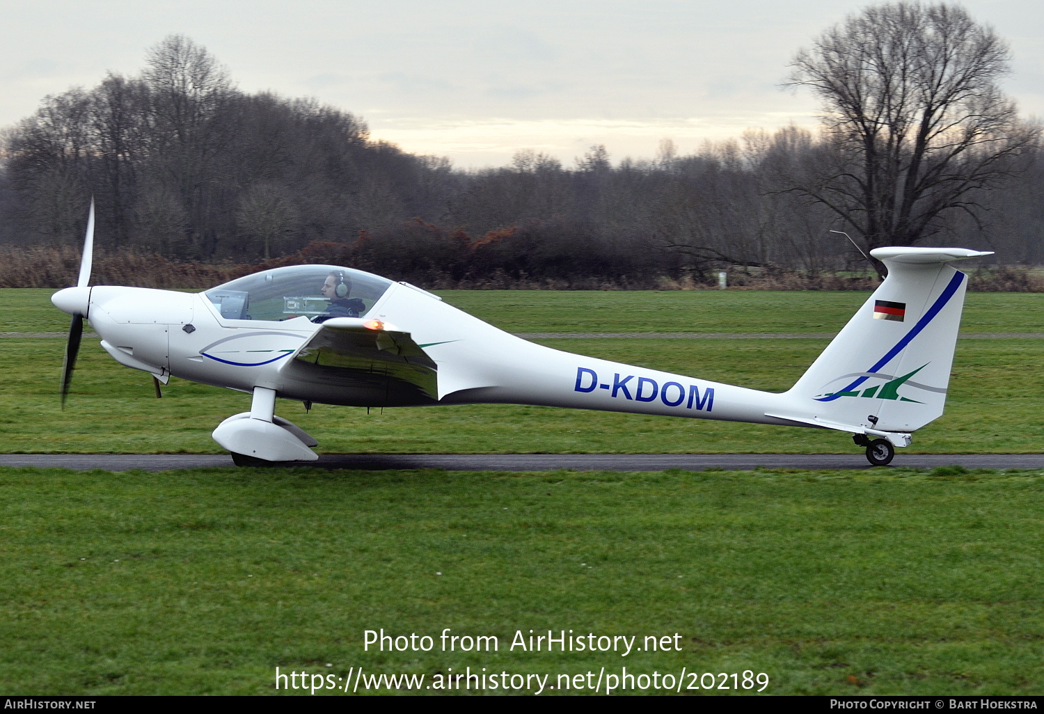 Aircraft Photo of D-KDOM | HOAC HK-36R Super Dimona | AirHistory.net #202189