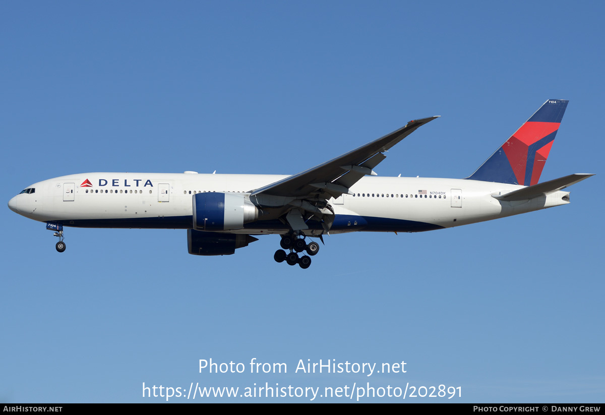 Aircraft Photo of N704DK | Boeing 777-232/LR | Delta Air Lines | AirHistory.net #202891