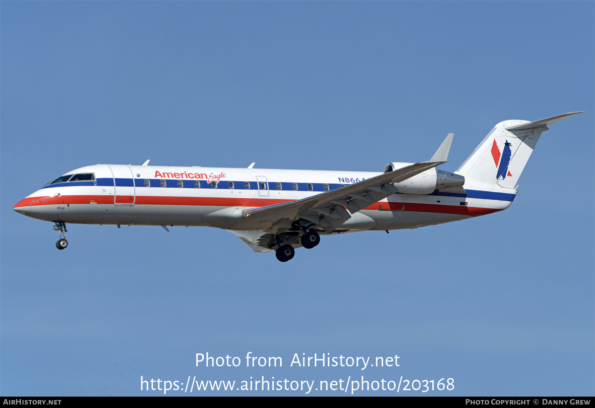 Aircraft Photo of N866AS | Bombardier CRJ-200ER (CL-600-2B19) | American Eagle | AirHistory.net #203168