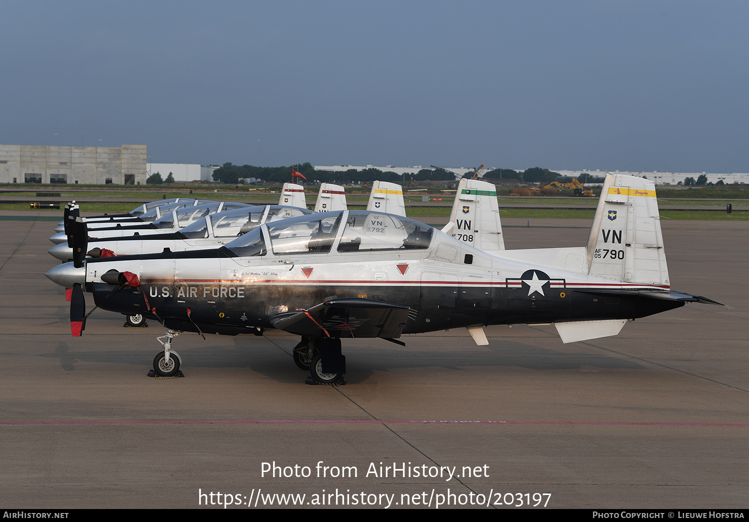 Aircraft Photo of 05-3790 / AF05-790 | Raytheon T-6A Texan II | USA - Air Force | AirHistory.net #203197