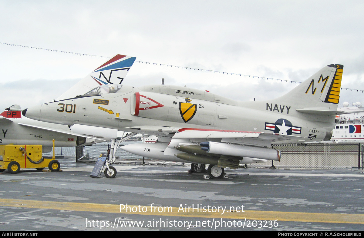 Aircraft Photo of 154977 | McDonnell Douglas A-4F Skyhawk | USA - Navy | AirHistory.net #203236