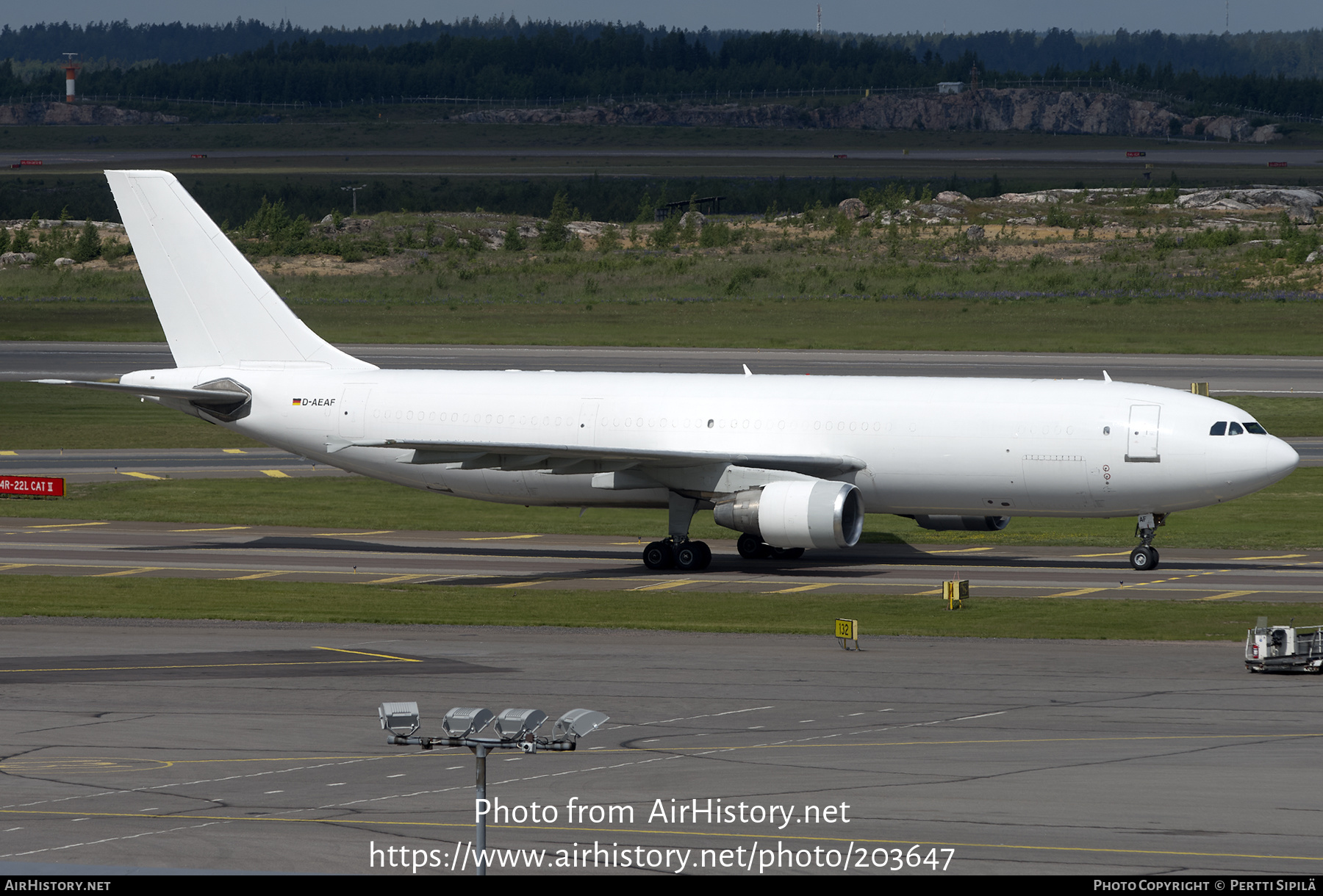 Aircraft Photo of D-AEAF | Airbus A300B4-622R(F) | AirHistory.net #203647