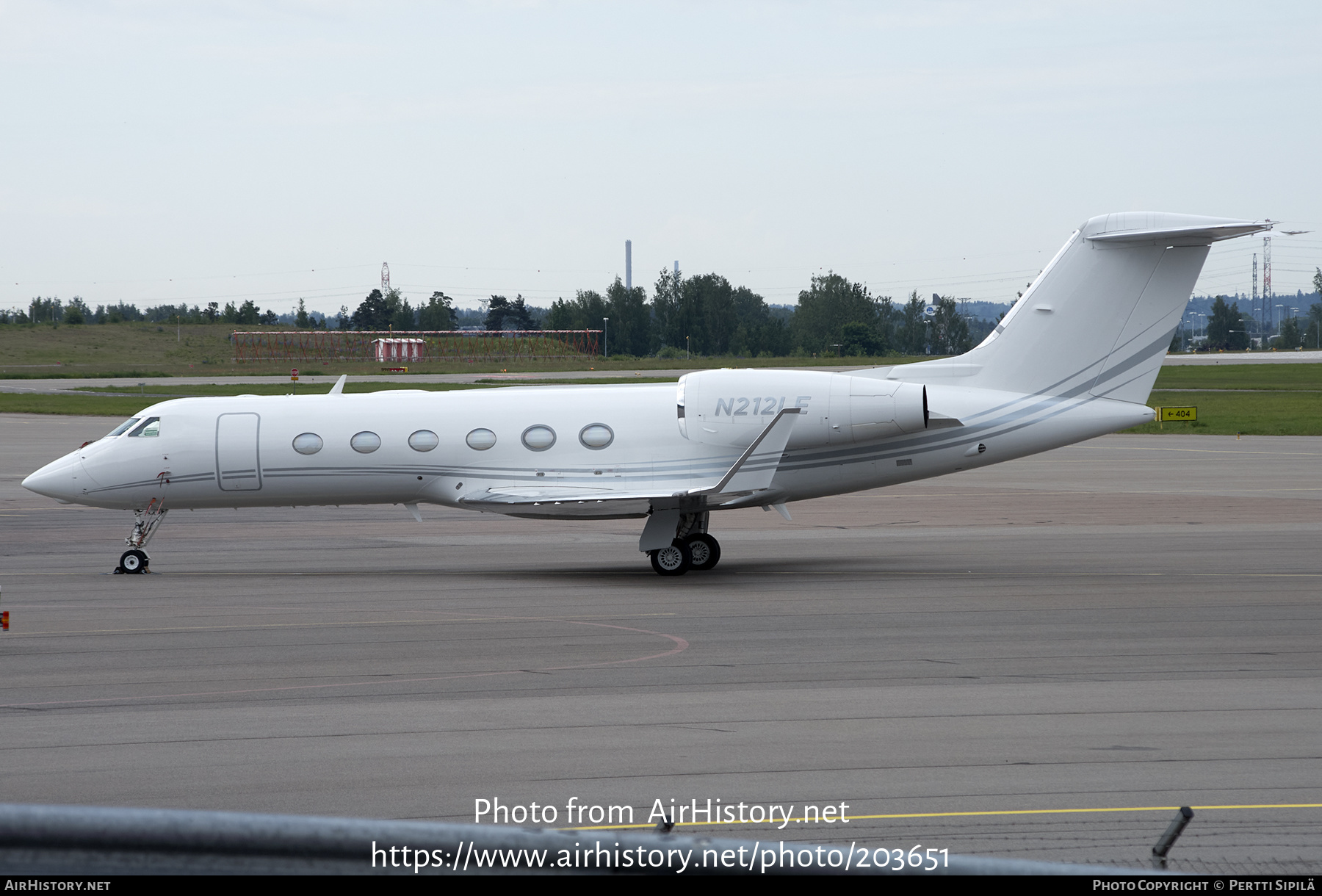 Aircraft Photo of N212LE | Gulfstream Aerospace G-IV-X Gulfstream G450 | AirHistory.net #203651