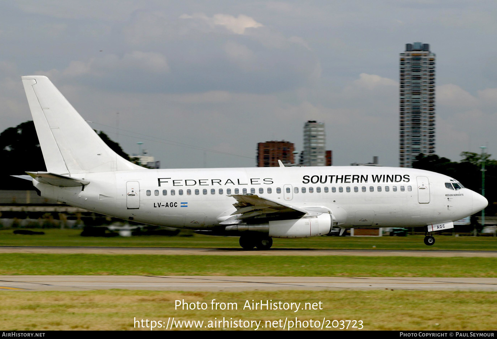 Aircraft Photo of LV-AGC | Boeing 737-241/Adv | Southern Winds | AirHistory.net #203723