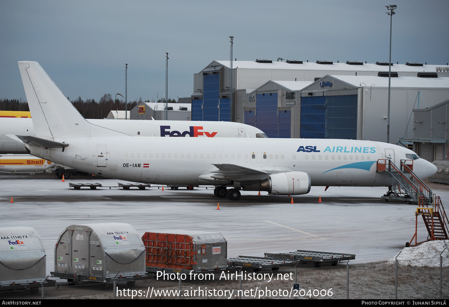 Aircraft Photo of OE-IAM | Boeing 737-490(SF) | ASL Airlines | AirHistory.net #204006