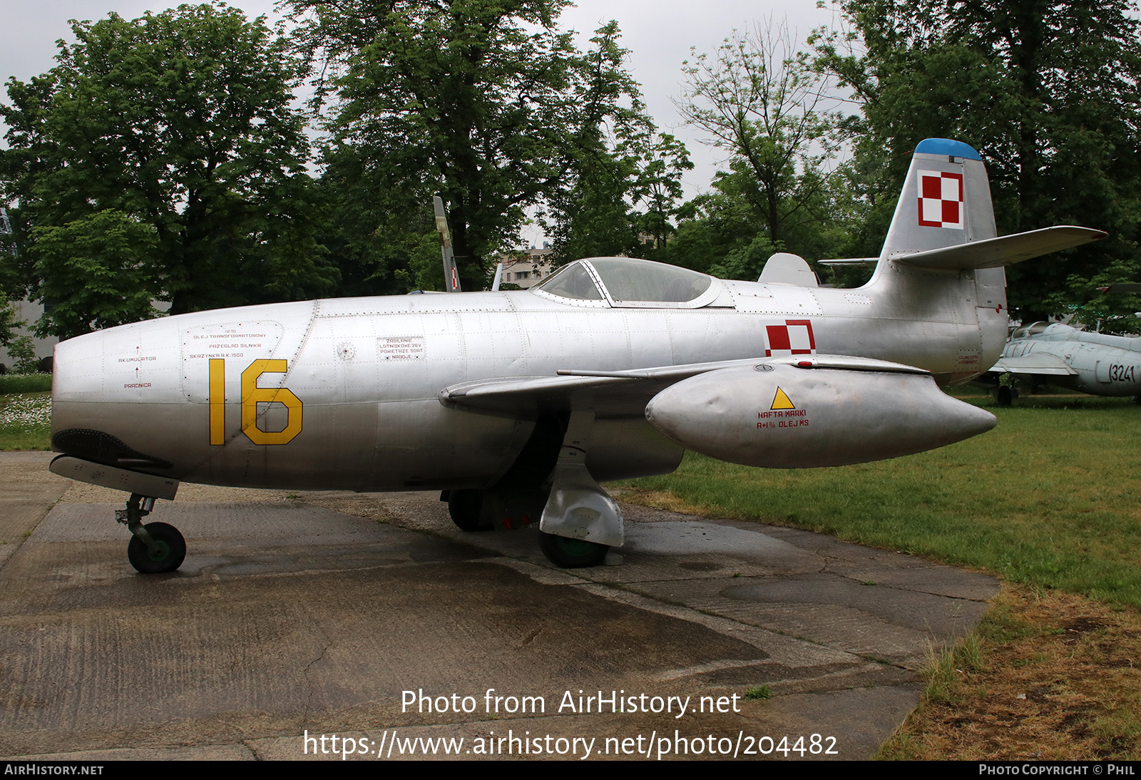 Aircraft Photo of 16 | Yakovlev Yak-23 | Poland - Air Force | AirHistory.net #204482