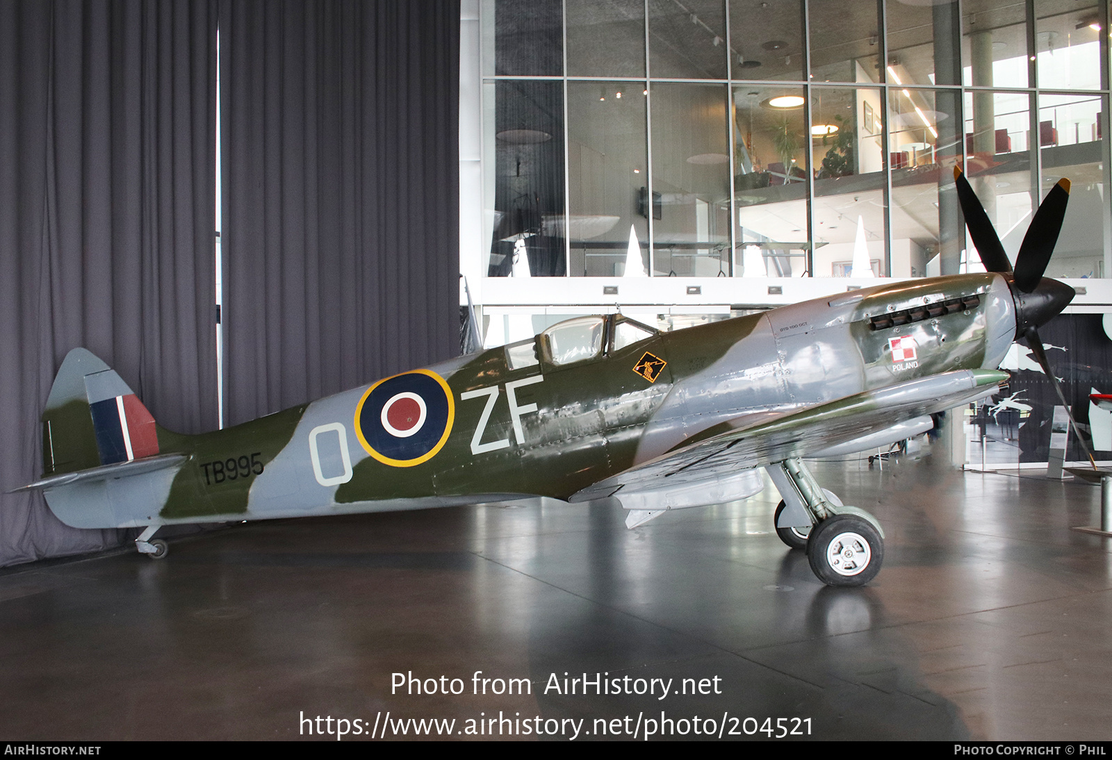 Aircraft Photo of TB995 | Supermarine 361 Spitfire LF16E | UK - Air Force | AirHistory.net #204521