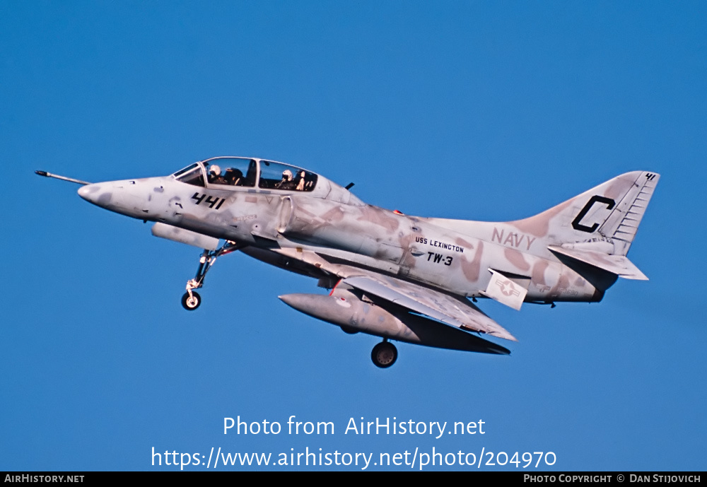 Aircraft Photo of 153690 | McDonnell Douglas TA-4J Skyhawk | USA - Navy | AirHistory.net #204970