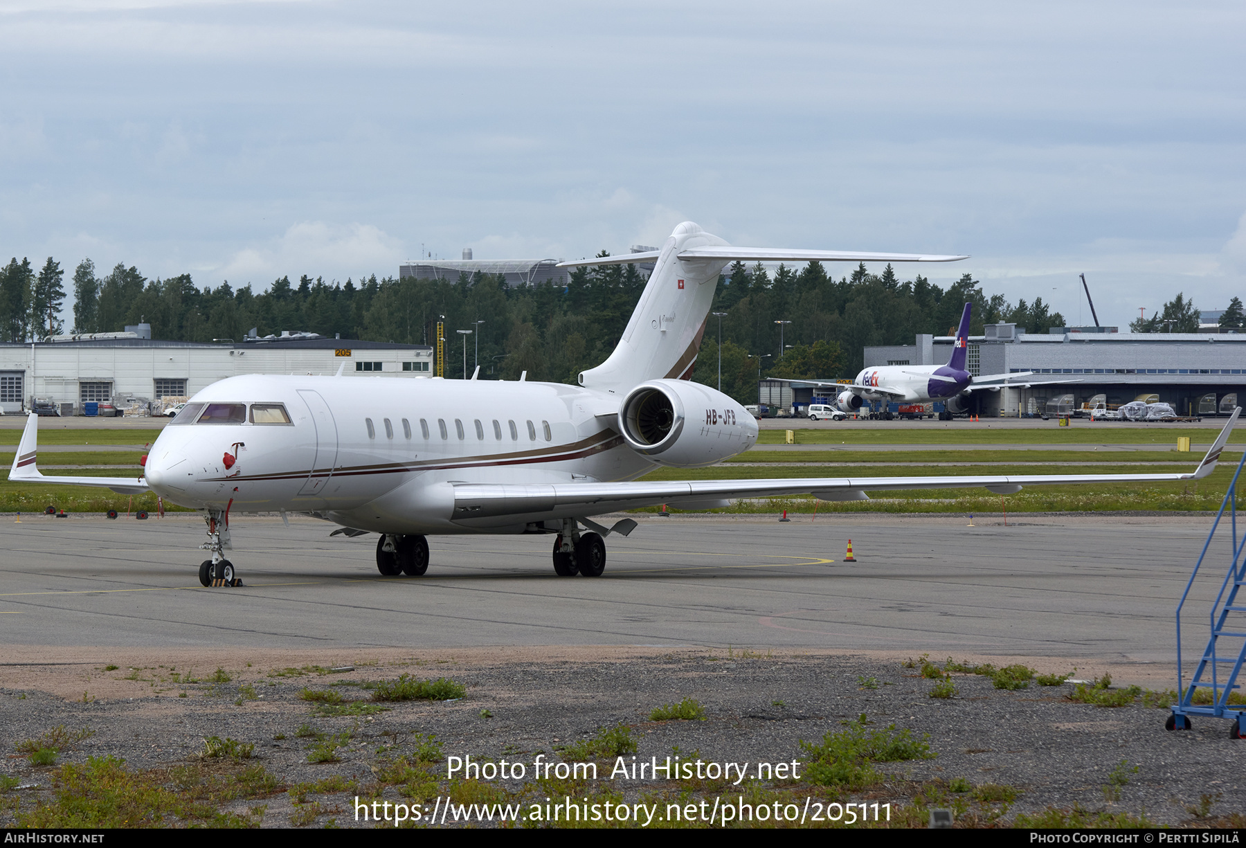 Aircraft Photo of HB-JFB | Bombardier Global 5000 (BD-700-1A11) | Nomad Aviation | AirHistory.net #205111