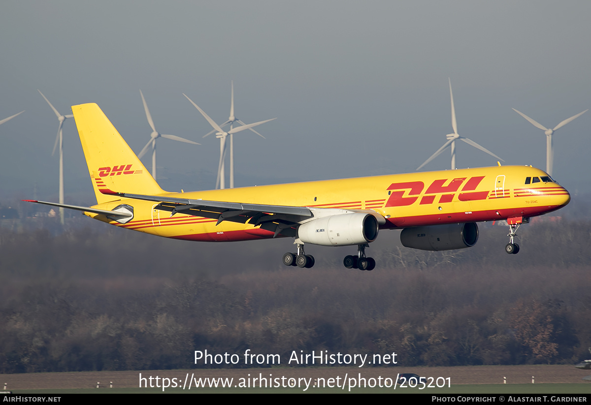 Aircraft Photo of RA-64024 | Tupolev Tu-204-100S (Tu-204C) | DHL International | AirHistory.net #205201