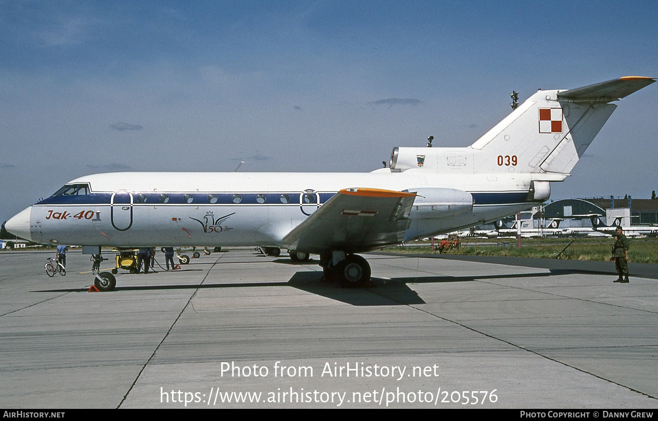 Aircraft Photo of 039 | Yakovlev Yak-40-25 | Poland - Air Force | AirHistory.net #205576