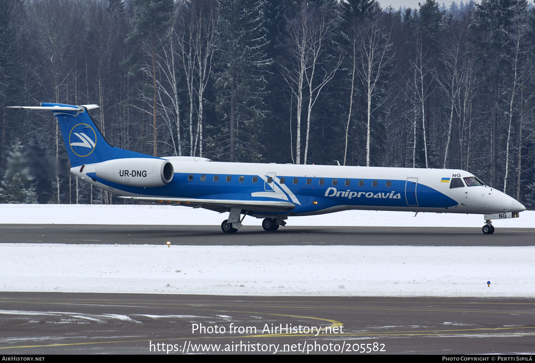 Aircraft Photo of UR-DNG | Embraer ERJ-145EP (EMB-145EP) | Dniproavia | AirHistory.net #205582