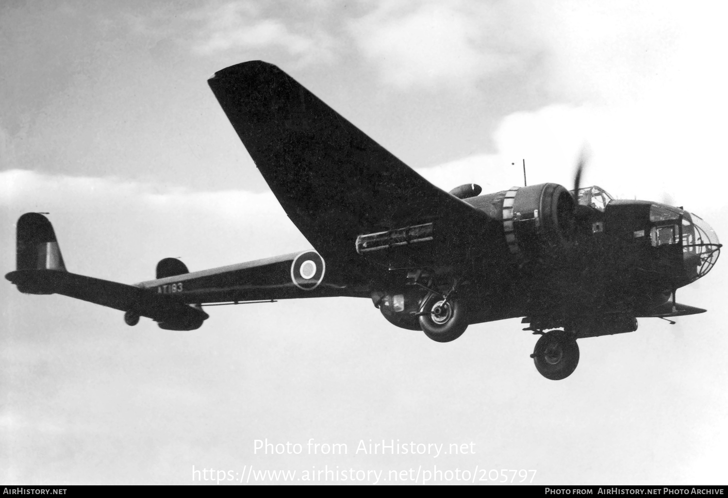 Aircraft Photo of AT183 | Handley Page HP.52 Hampden Mk1 | UK - Air Force | AirHistory.net #205797