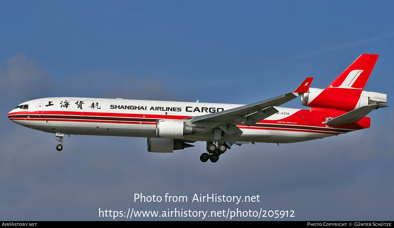 Aircraft Photo of B-2176 | McDonnell Douglas MD-11/F | Shanghai Airlines Cargo | AirHistory.net #205912