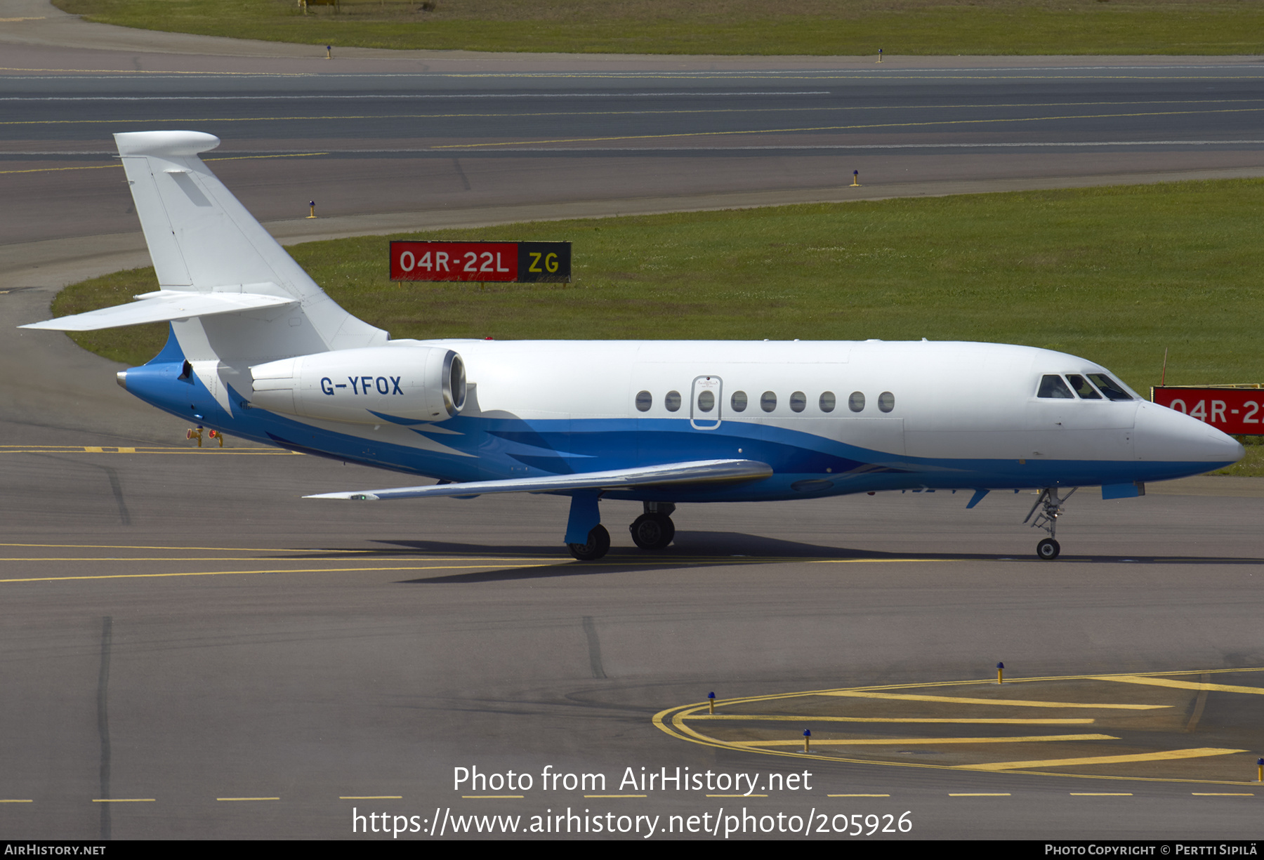 Aircraft Photo of G-YFOX | Dassault Falcon 2000EX | AirHistory.net #205926