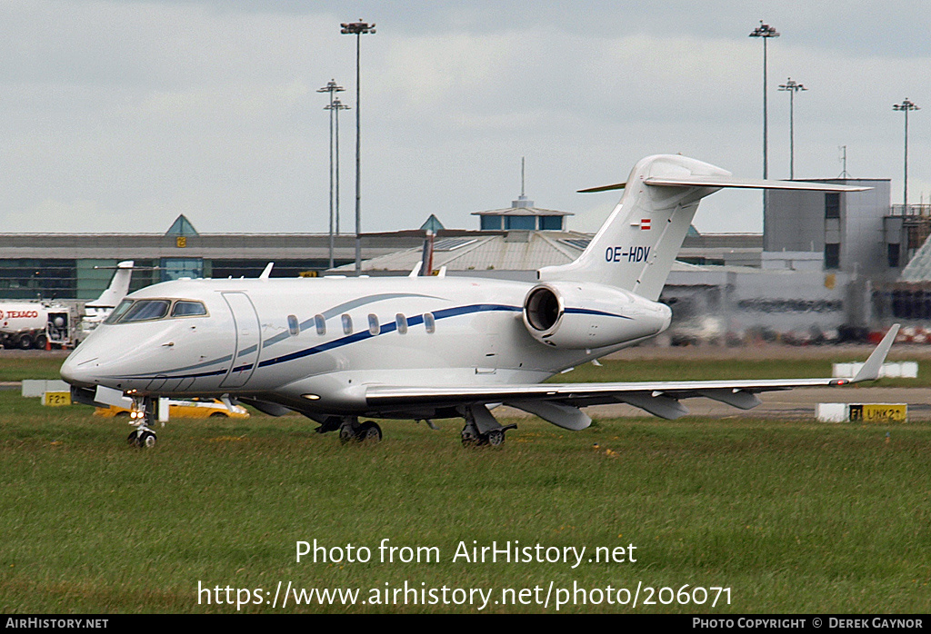 Aircraft Photo of OE-HDV | Bombardier Challenger 300 (BD-100-1A10) | AirHistory.net #206071