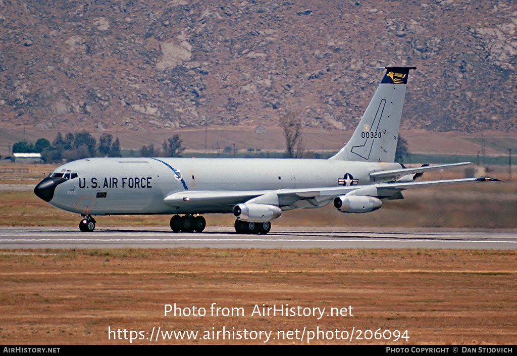 Aircraft Photo of 60-0320 / 00320 | Boeing KC-135A Stratotanker | USA - Air Force | AirHistory.net #206094